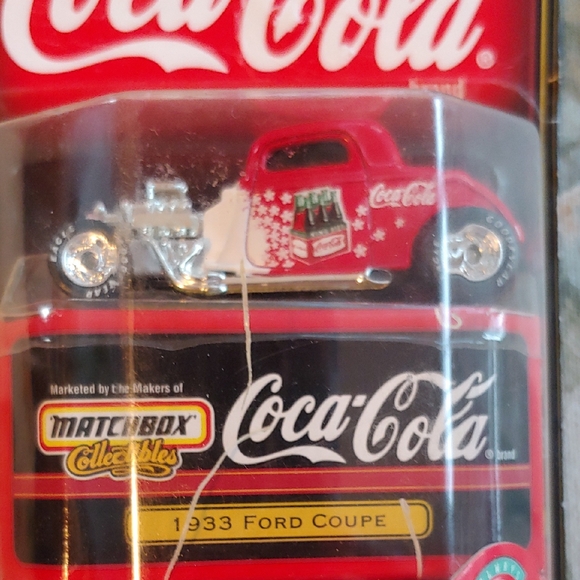 Matchbox Coca Cola Red 1933 Ford Coupe Collectible Die-Cast Model Car New NWT - Picture 17 of 17